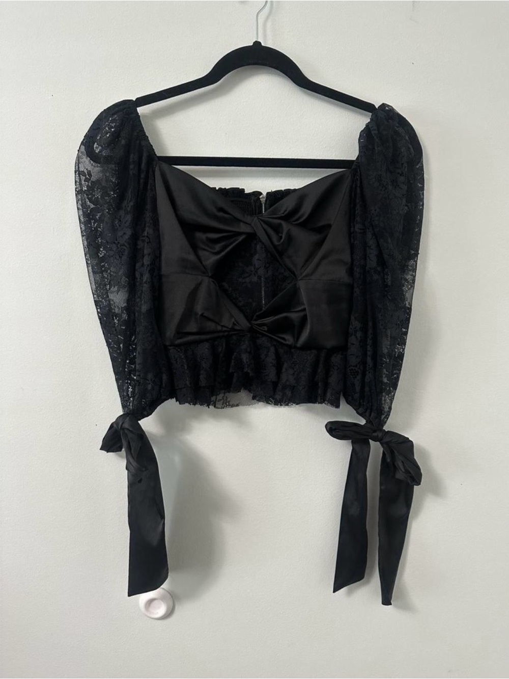 For love and lemons Black Lace Bow Front Puff Sleeve Crop Top